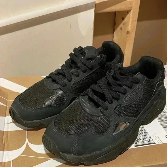 Adidas Sneakers - Picture 2 of 5